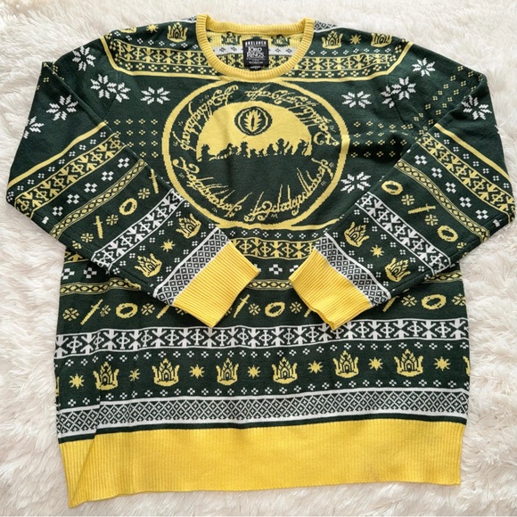 Boxlunch Other - Festive Green and Yellow LOTR Crewneck Christmas Sweater HTF